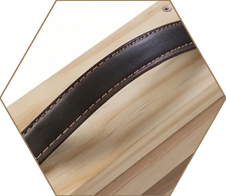 Stitched leather carrying handle on the ramp